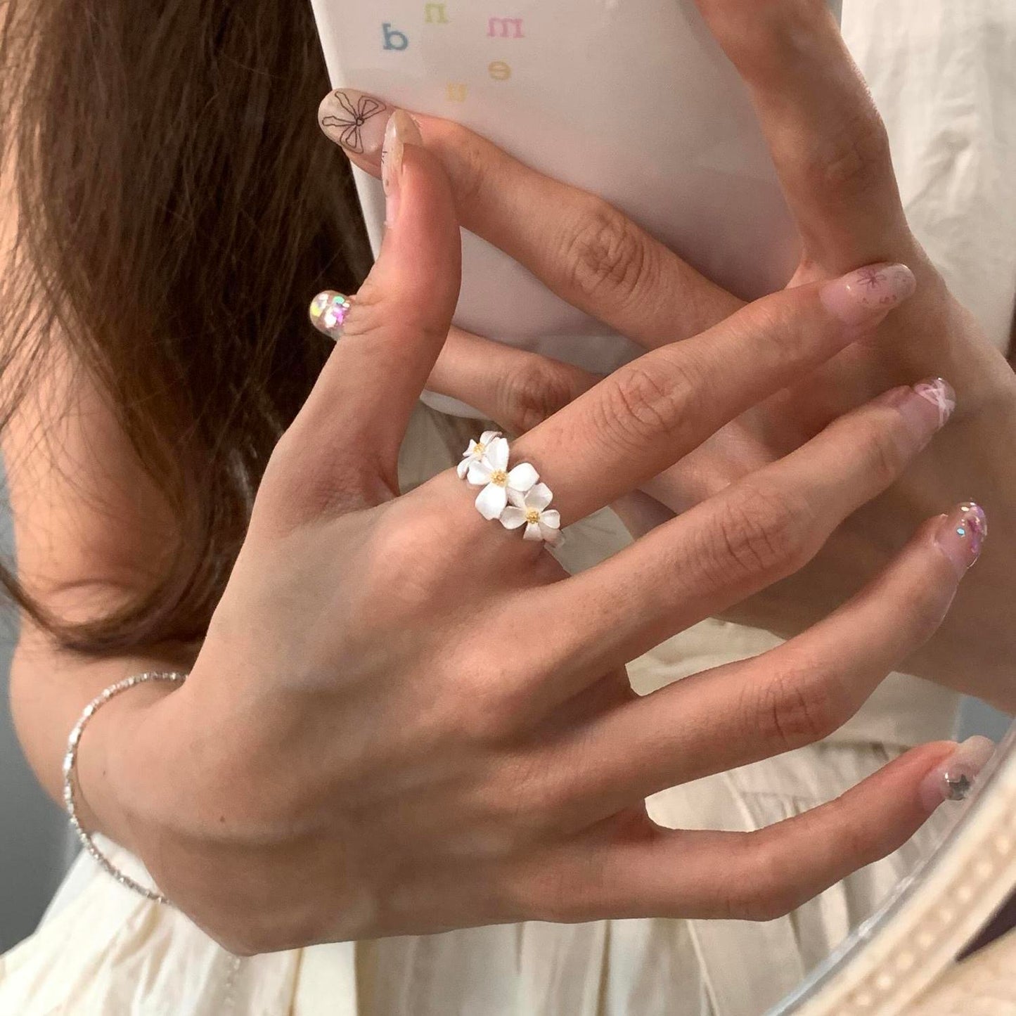 The Simple Bloom | Gardenia Trio Ring