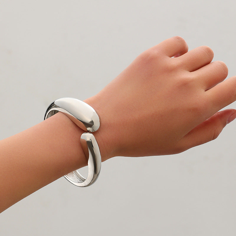 Kaelin Sculptural Irregular Bangle Collection