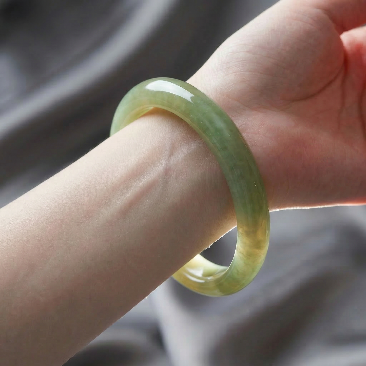 The Flawless Heritage | Pale Green Jade Bangle